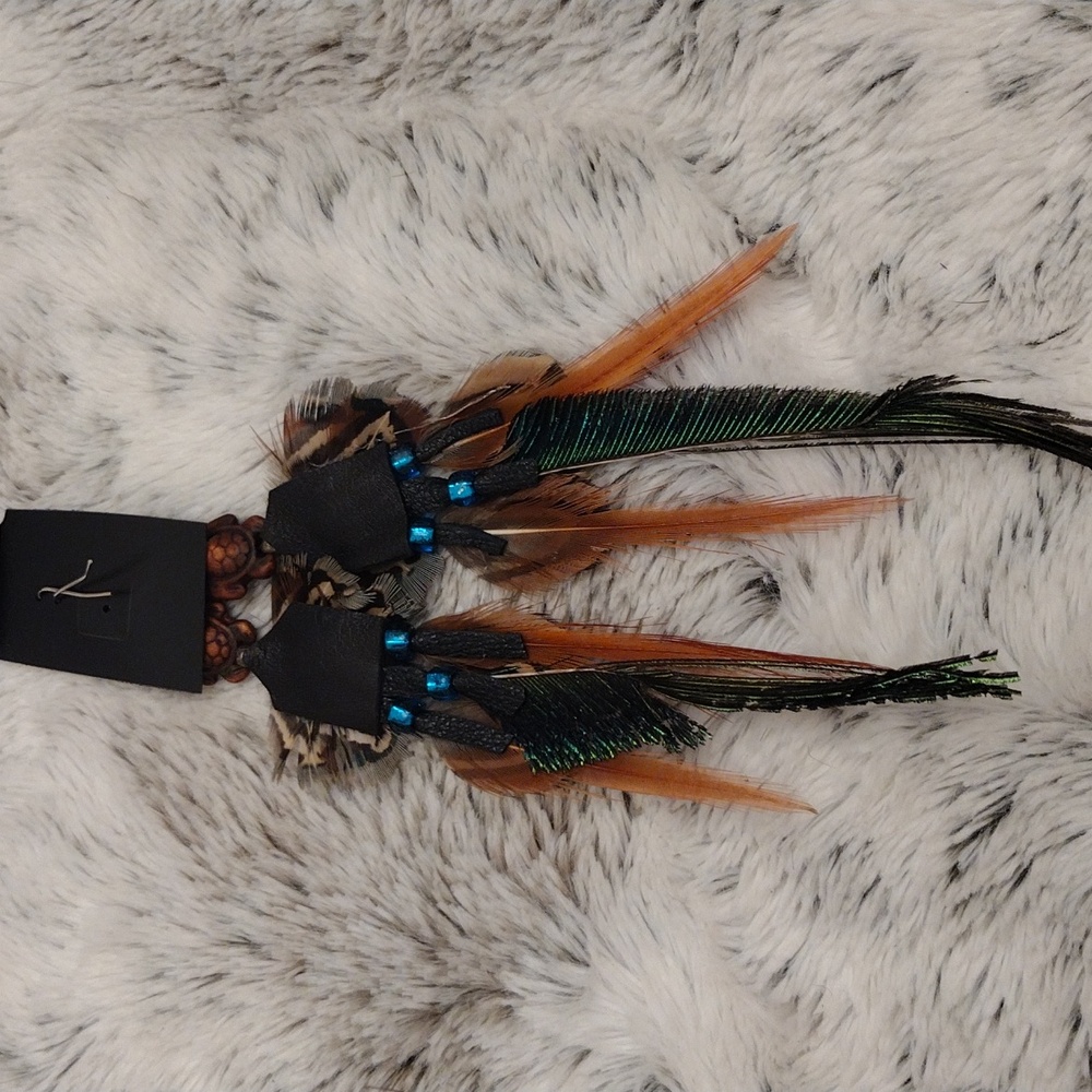 Handmade feather earrings - Picture 8 of 8